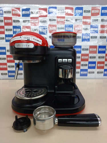 Ariete 1318 Cafetera Espresso Moderna con Molinillo de Café Integrado, 15 Bares De Presión, 0.8 Litros, Apagado Automático, Depósito Molinillo 250 g, Color Rojo